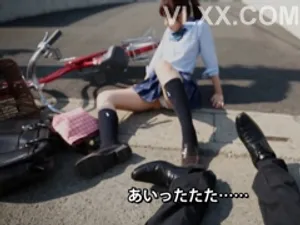 Ở nhà một mình, bị nhân viên giao hàng hiếp dâm